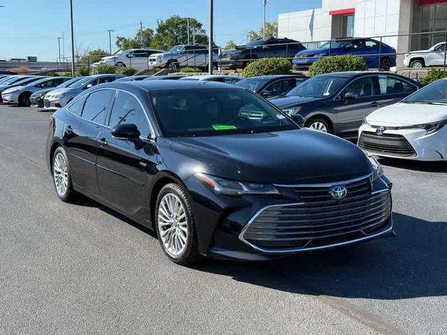 2020 Toyota Avalon Hybrid Limited FWD photo