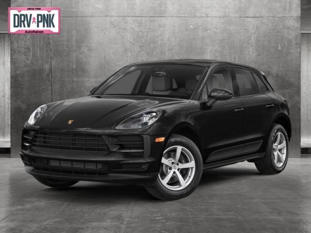 2020 Porsche Macan  AWD photo