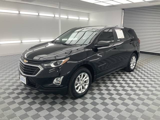 2020 Chevrolet Equinox LS FWD photo