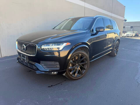 2020 Volvo XC90 Momentum AWD photo