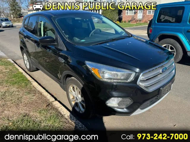 2017 Ford Escape SE 4WD photo