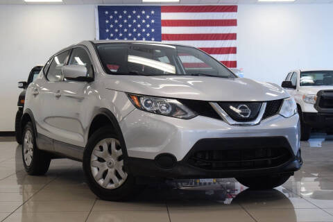 2019 Nissan Rogue Sport S FWD photo