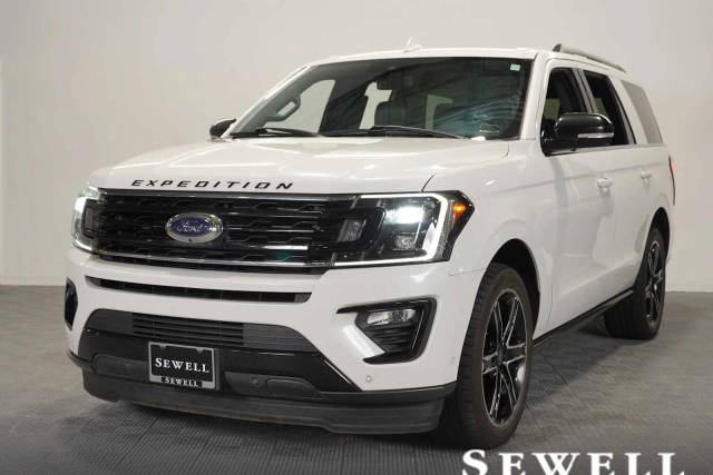 2020 Ford Expedition Limited RWD photo