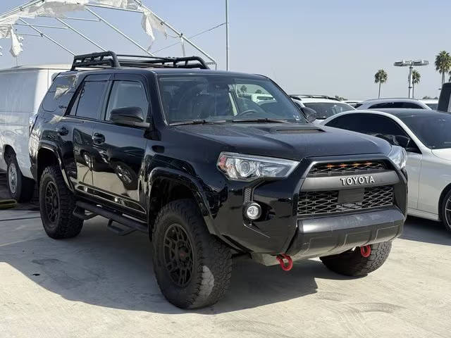 2020 Toyota 4Runner TRD Pro 4WD photo