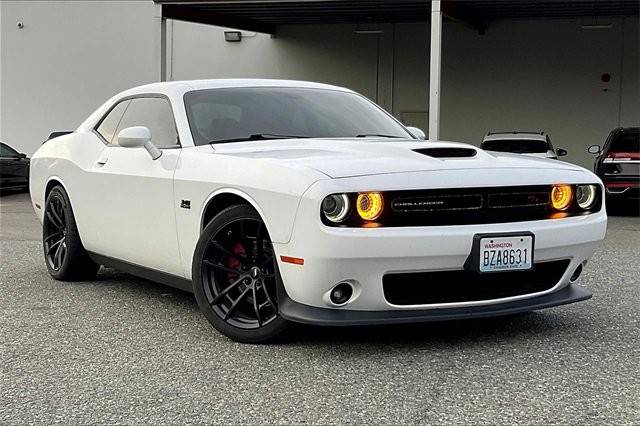 2019 Dodge Challenger R/T RWD photo