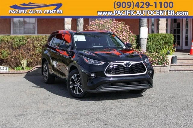 2020 Toyota Highlander XLE AWD photo