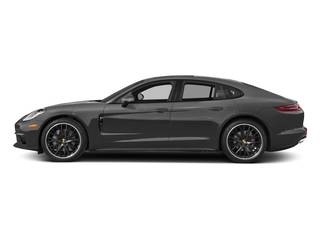 2017 Porsche Panamera  RWD photo