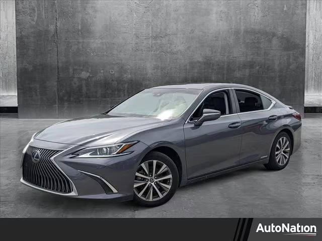2020 Lexus ES ES 300h FWD photo