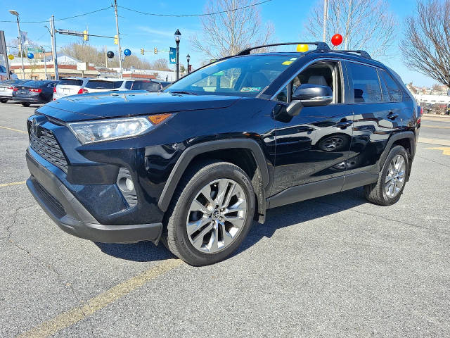 2020 Toyota RAV4 XLE Premium AWD photo