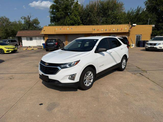 2020 Chevrolet Equinox LS FWD photo