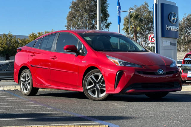 2020 Toyota Prius Limited FWD photo