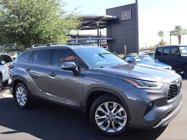 2020 Toyota Highlander Limited AWD photo