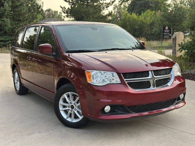 2020 Dodge Grand Caravan SE Plus FWD photo