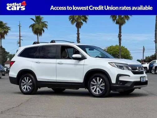 2020 Honda Pilot EX FWD photo