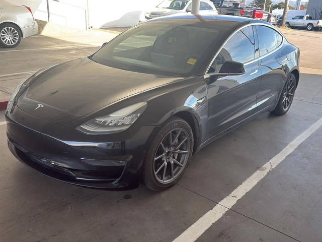 2019 Tesla Model 3 Mid Range RWD photo