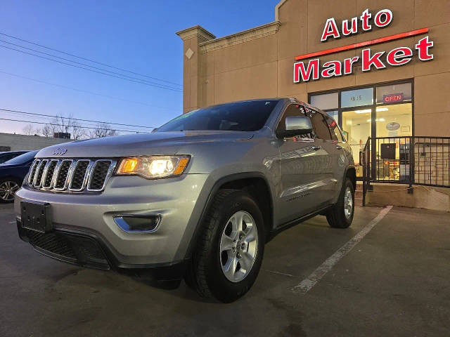 2017 Jeep Grand Cherokee Laredo RWD photo