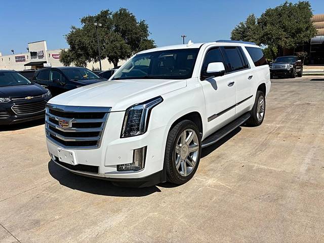 2019 Cadillac Escalade ESV Luxury 4WD photo