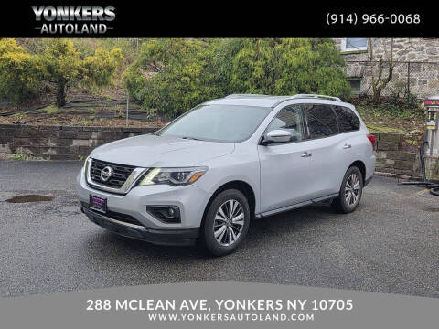 2019 Nissan Pathfinder SV 4WD photo