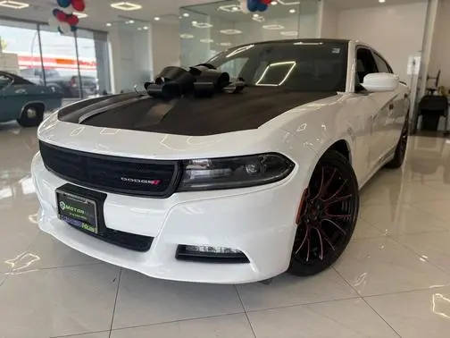 2019 Dodge Charger SXT RWD photo