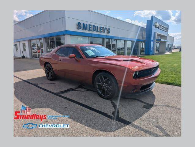 2020 Dodge Challenger SXT RWD photo