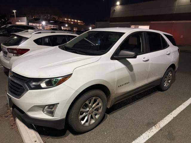 2020 Chevrolet Equinox LS AWD photo