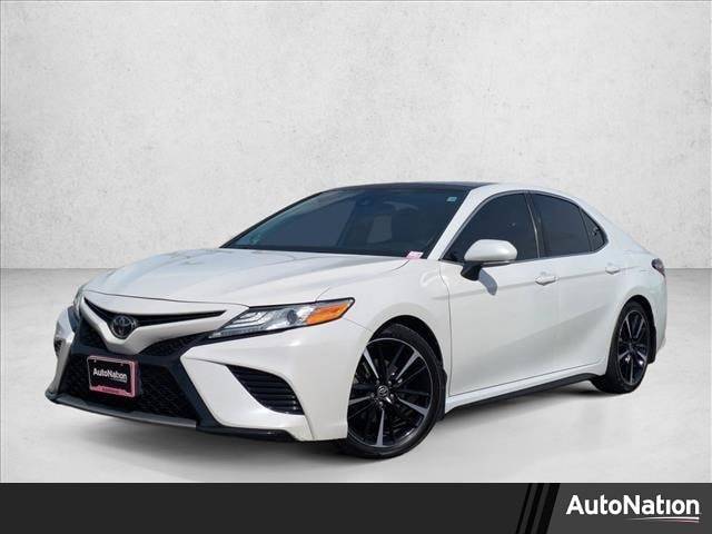 2020 Toyota Camry XSE V6 FWD photo