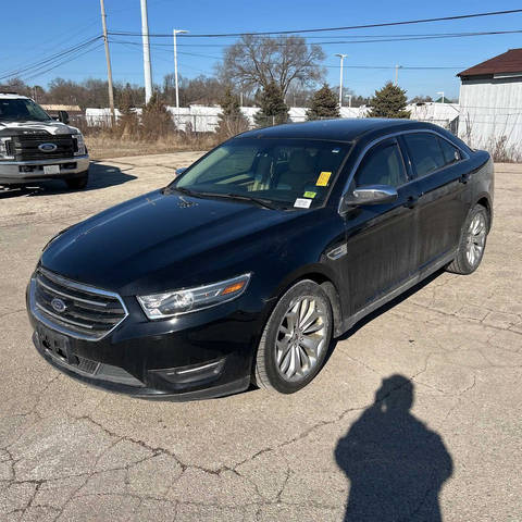 2016 Ford Taurus Limited AWD photo