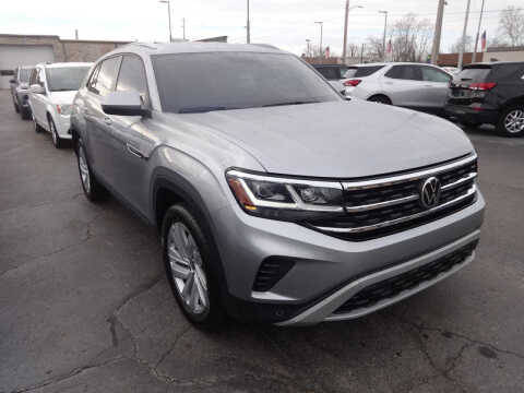 2020 Volkswagen Atlas Cross Sport 3.6L V6 SE w/Technology AWD photo