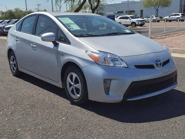 2015 Toyota Prius Four FWD photo