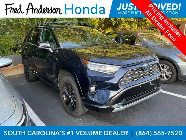 2020 Toyota RAV4 Hybrid XSE AWD photo