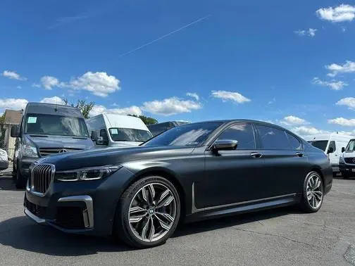 2020 BMW 7 Series M760i xDrive AWD photo