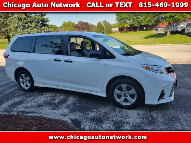2020 Toyota Sienna L FWD photo