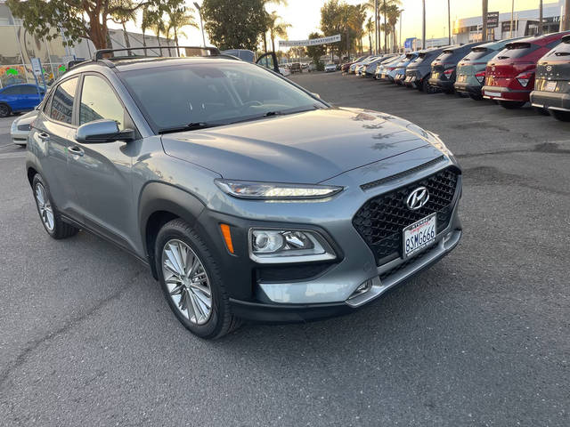 2020 Hyundai Kona SEL Plus FWD photo