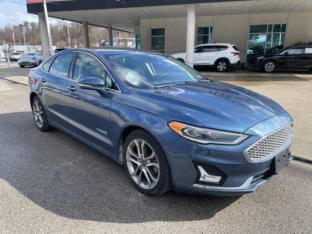 2019 Ford Fusion Titanium FWD photo