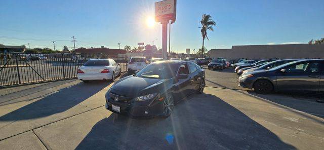 2018 Honda Civic  FWD photo