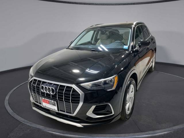 2020 Audi Q3 Premium AWD photo