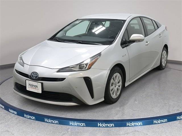 2020 Toyota Prius LE FWD photo
