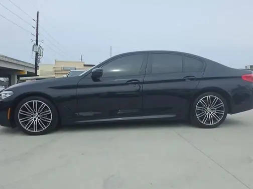 2020 BMW 5 Series 530i xDrive AWD photo