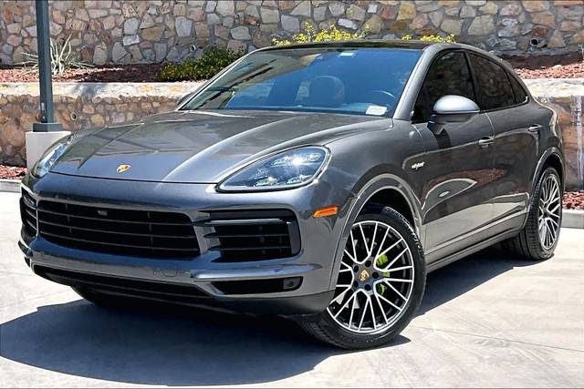 2020 Porsche Cayenne Coupe E-Hybrid AWD photo