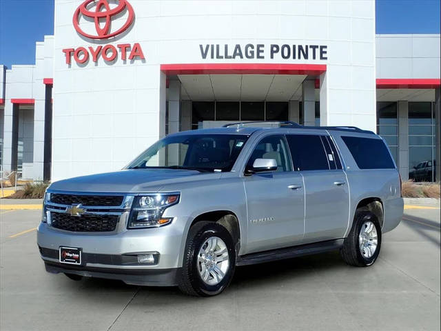 2019 Chevrolet Suburban LT 4WD photo