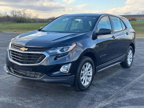 2020 Chevrolet Equinox LS FWD photo