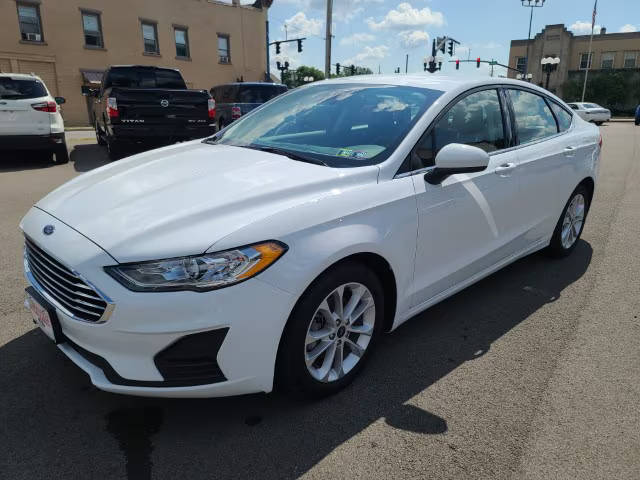 2020 Ford Fusion SE FWD photo