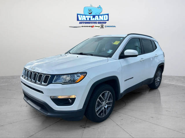 2020 Jeep Compass Latitude w/Sun/Safety Pkg FWD photo