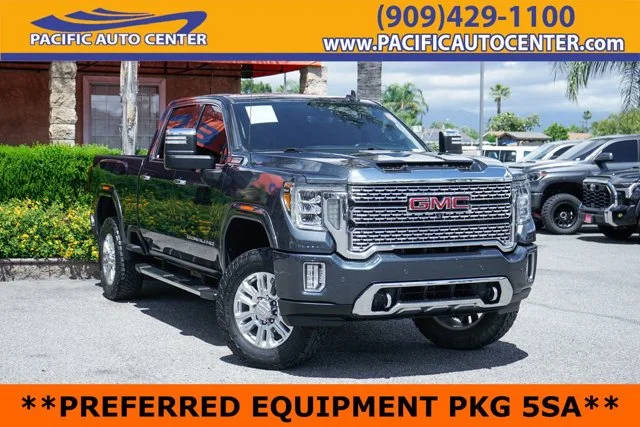 2020 GMC Sierra 2500HD Denali 4WD photo