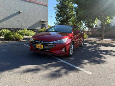 2019 Hyundai Elantra SEL FWD photo