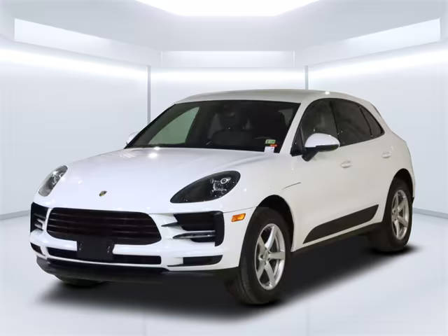 2020 Porsche Macan  AWD photo