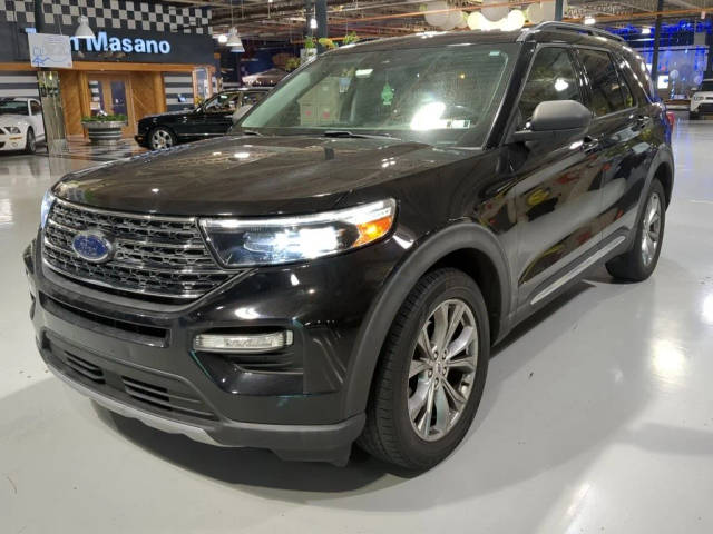 2020 Ford Explorer XLT 4WD photo