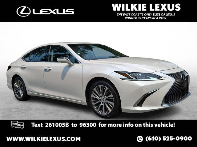 2020 Lexus ES ES 300h FWD photo
