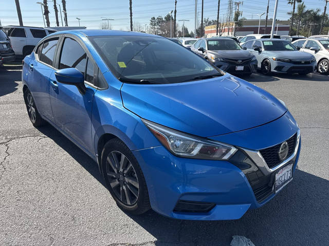 2020 Nissan Versa SV FWD photo
