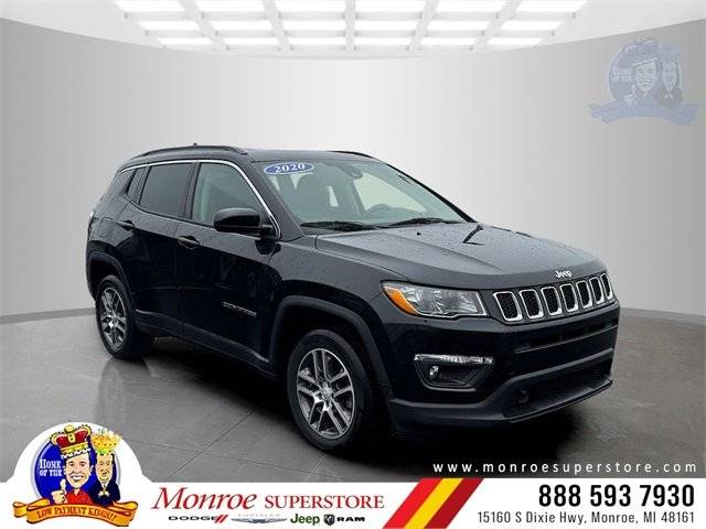 2020 Jeep Compass Latitude w/Sun/Safety Pkg 4WD photo